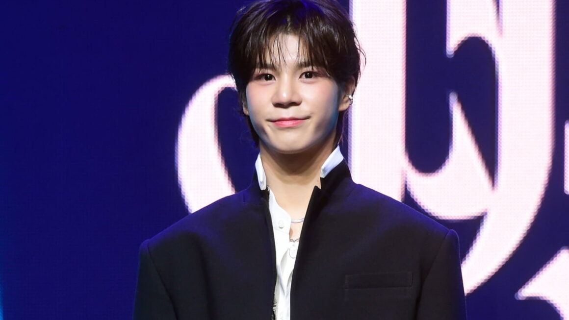 [뉴스] 가수 정동원 졸업 후 해병대 간다…내년 2월 입대