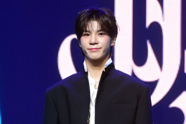 [뉴스] 가수 정동원 졸업 후 해병대 간다…내년 2월 입대