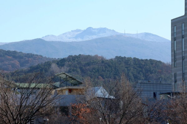 [뉴스] 내일 서울 영하 9도 강추위…오후 최대 5㎝ 첫눈 내린다