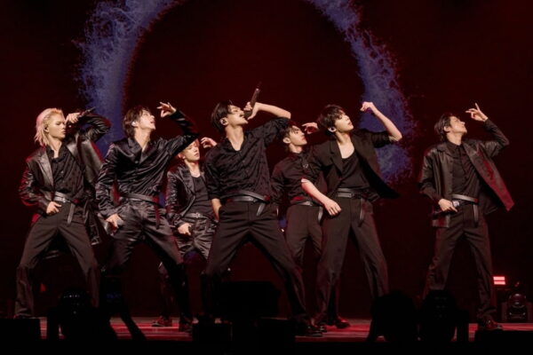 [뉴스] 1년 장사로 7000억 벌었다…대박 터진 아이돌 놀라운 현실