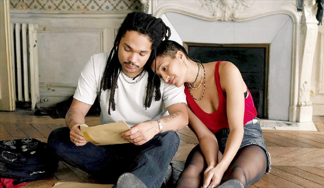 [뉴스] 롤렉스로 이어진 가족 서사…분절된 미학과 마주하다