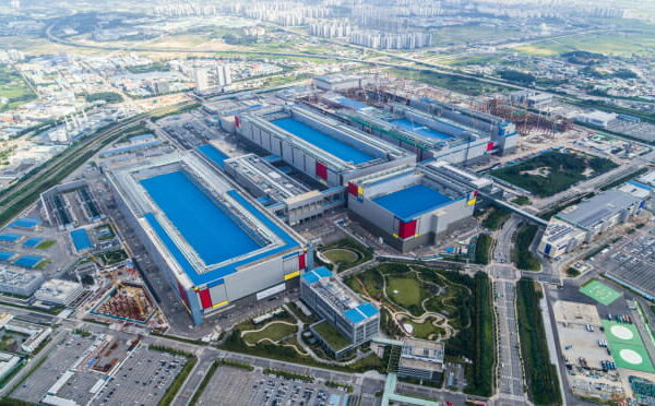 [뉴스] 韓, 내년 반도체 장비 투자 43조…전년비 27% 증가