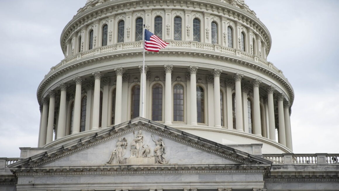 [뉴스] 美 생물보안법에 K바이오 뜬다…中 CDMO 대체재로 급부상