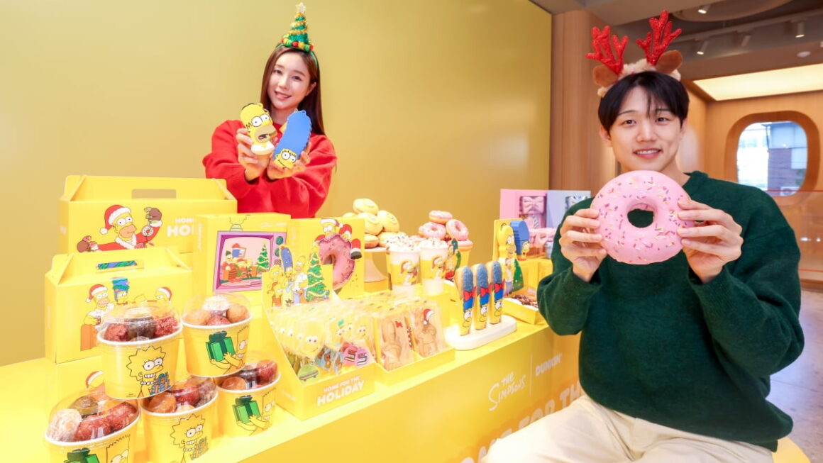 [뉴스] 던킨, 연말 심슨가족’ 홀리데이 에디션 공개