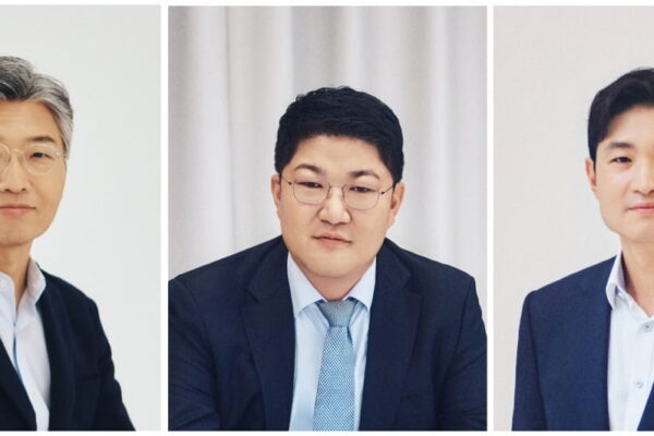 [뉴스] 코스맥스, 오너 2세 나란히 부회장 승진…화장품 ODM 고도화, 신사업 확장