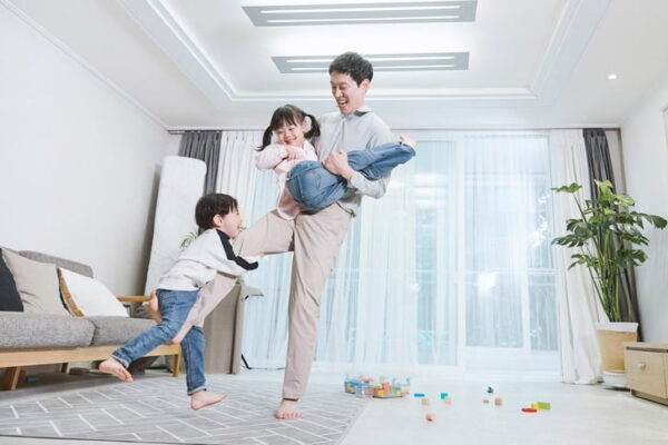 [뉴스] 작년 육아휴직자 역대 최대…아빠 6만명 돌파, 엄마는 줄었다