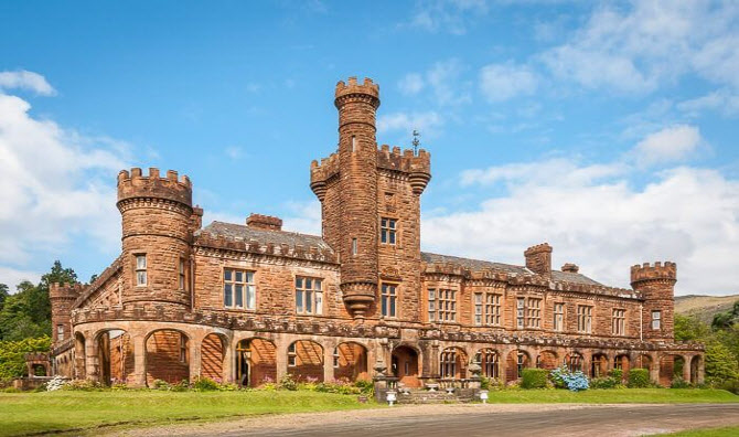 [뉴스] “서울 국평 한 채 값도 안되잖아”…9300평 스코틀랜드 성 13억에 매물로