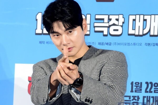 [뉴스] 이이경, 놀면 뭐하니 하차에 유재석 배후설…진실은