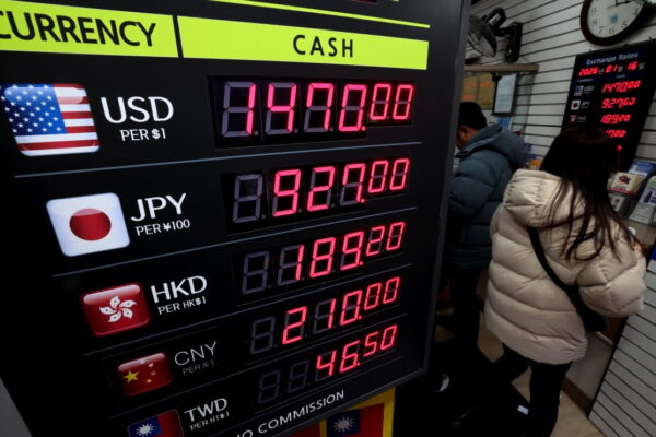 [뉴스] IMF의 경고…韓 환리스크 달러자산, 외환시장의 20배 넘어