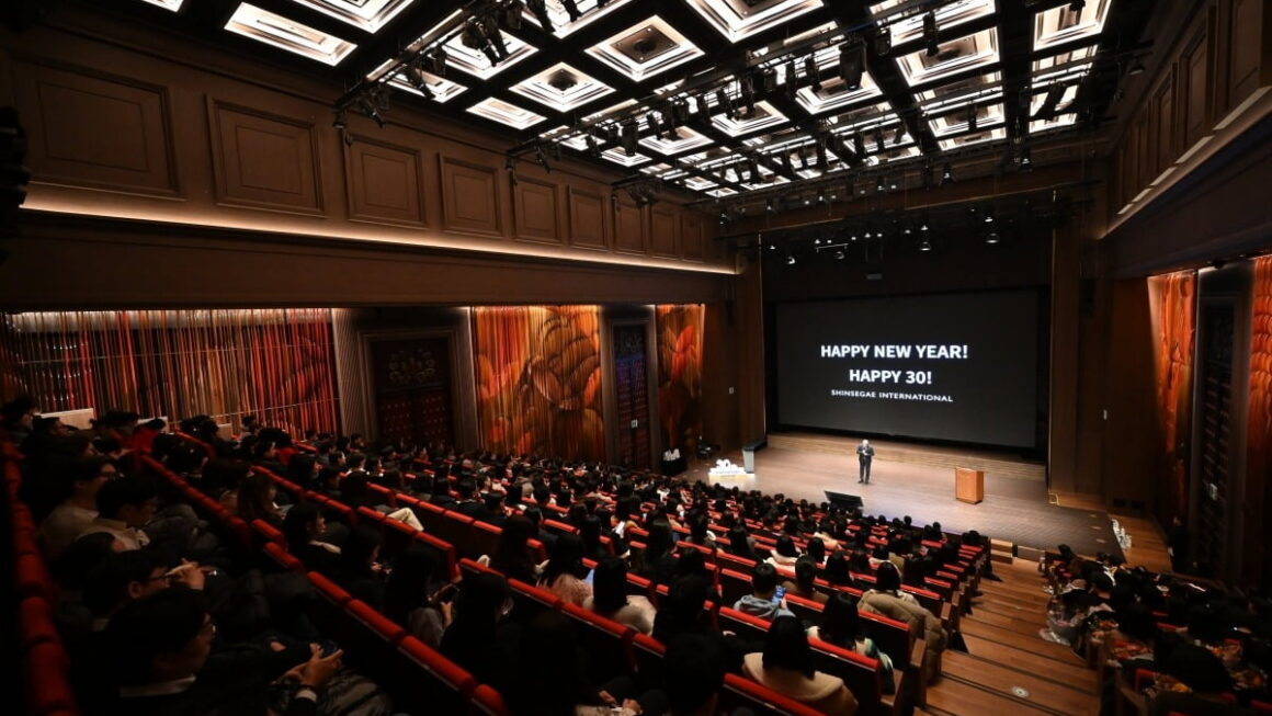 [뉴스] 창립 30주년 신세계인터내셔날…조직 혁신으로 성장 동력 확보