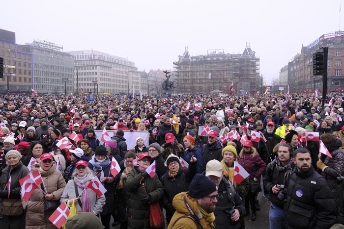 [뉴스] 그린란드에 꽂힌 트럼프, EU와 했던 무역합의도 ‘무시’