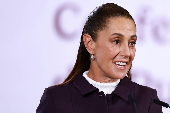 [뉴스] “BTS 공연 확대 요청”…멕시코 대통령, 한국 대통령에 공식 서한