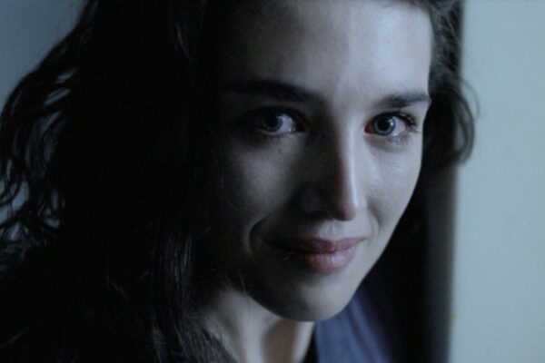 [뉴스] 푸른 옷의 이자벨 아자니 절대 선, 절대 악은 없지만, 나를 악녀라 불러도 좋아.”