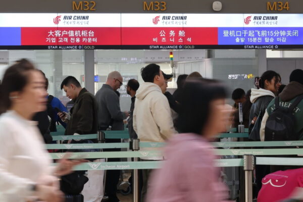 [뉴스] 中 여행 증가세 日 앞질러…무비자·정상외교 훈풍에 날개