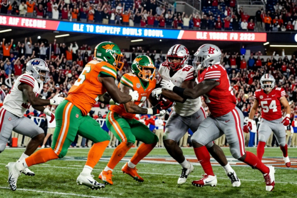 Miami Hurricanes, CFP Cotton Bowl에서 Ohio State Buckeyes 대파 충격