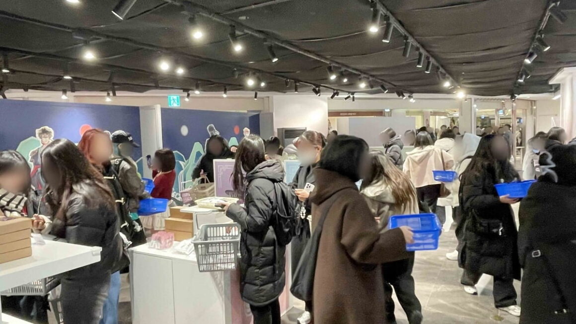 [뉴스] 마트·백화점에 뜨면 인기 폭발…흥행 보증수표 아이돌의 정체