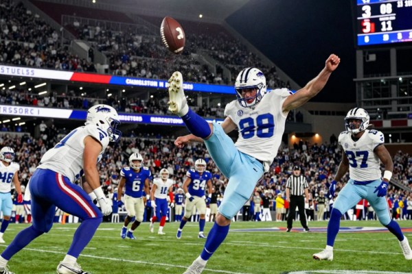 Rams, 연장 끝내기 필드골로 NFC 챔피언십 진출! Bears 꺾고 20-17 승리