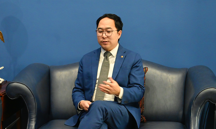 [뉴스] “미국 해군력 강화에 K조선 슈퍼파워 필요”…美민주당도 초당적 지지