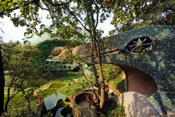 [뉴스] 통나무집부터 비행기 하우스까지…SNS 반응 터진 숙소 어디길래