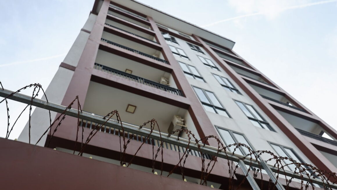 [뉴스] 캄보디아 스캠 범죄 설계자 천즈 …어촌 출신 범죄 황제의 몰락