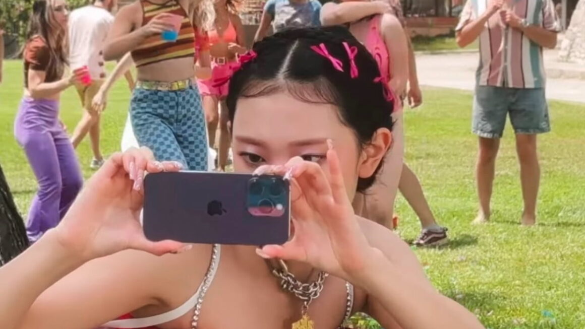 [뉴스] 갤럭시로 갈아탈까 봐요…아이폰 쓰던 20대 변심 속내는