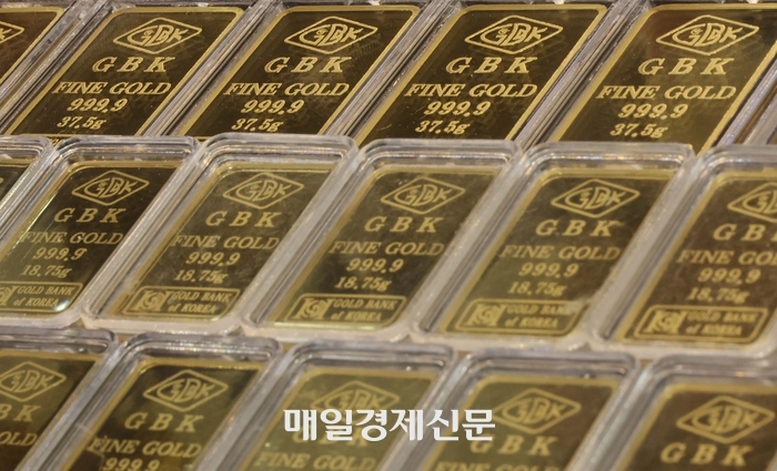 [뉴스] “금이 안전자산? 잡코인보다 요동”…밈자산 전락한 진짜 이유는