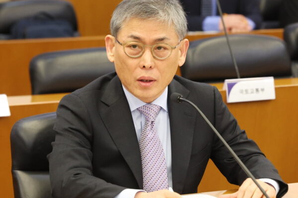 [뉴스] 반도체 적기 투자 강화…김용관 삼성전자 경영전략 사장, 신규 사내이사 후보 선임