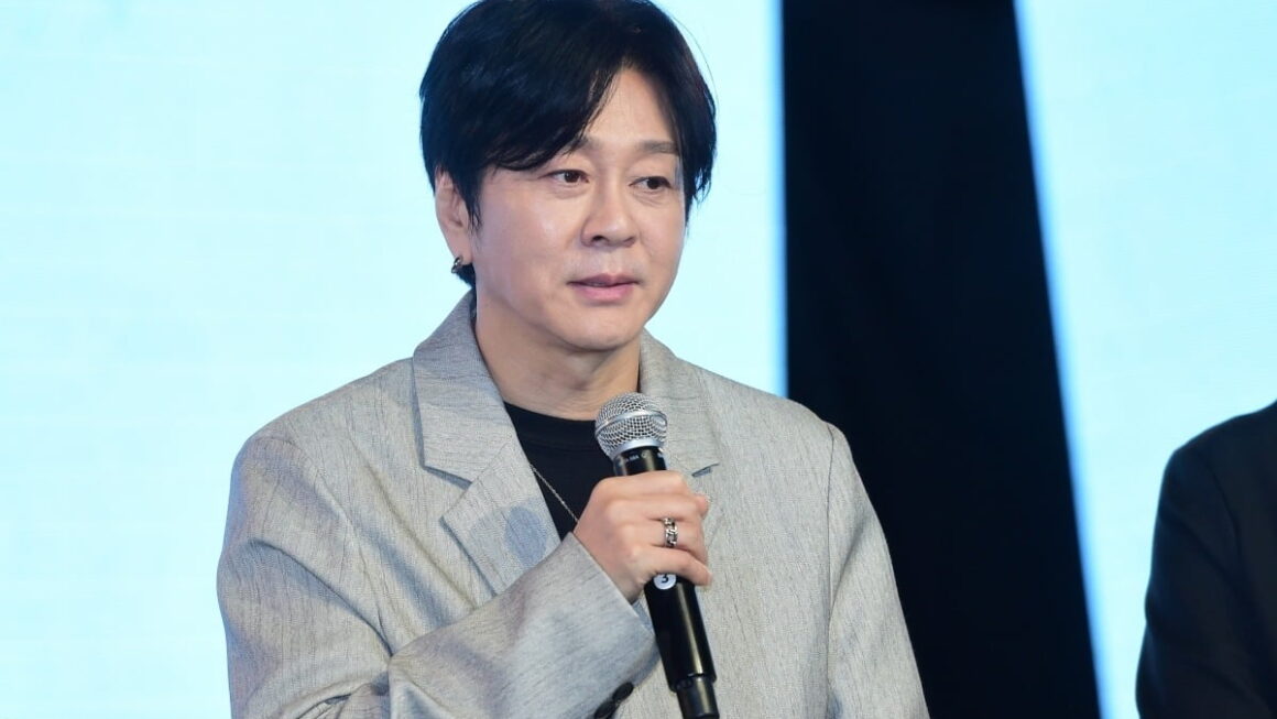 [뉴스] YB 윤도현, 콘서트 연기 이유가…처음 해보는 치료 매일 하는 중