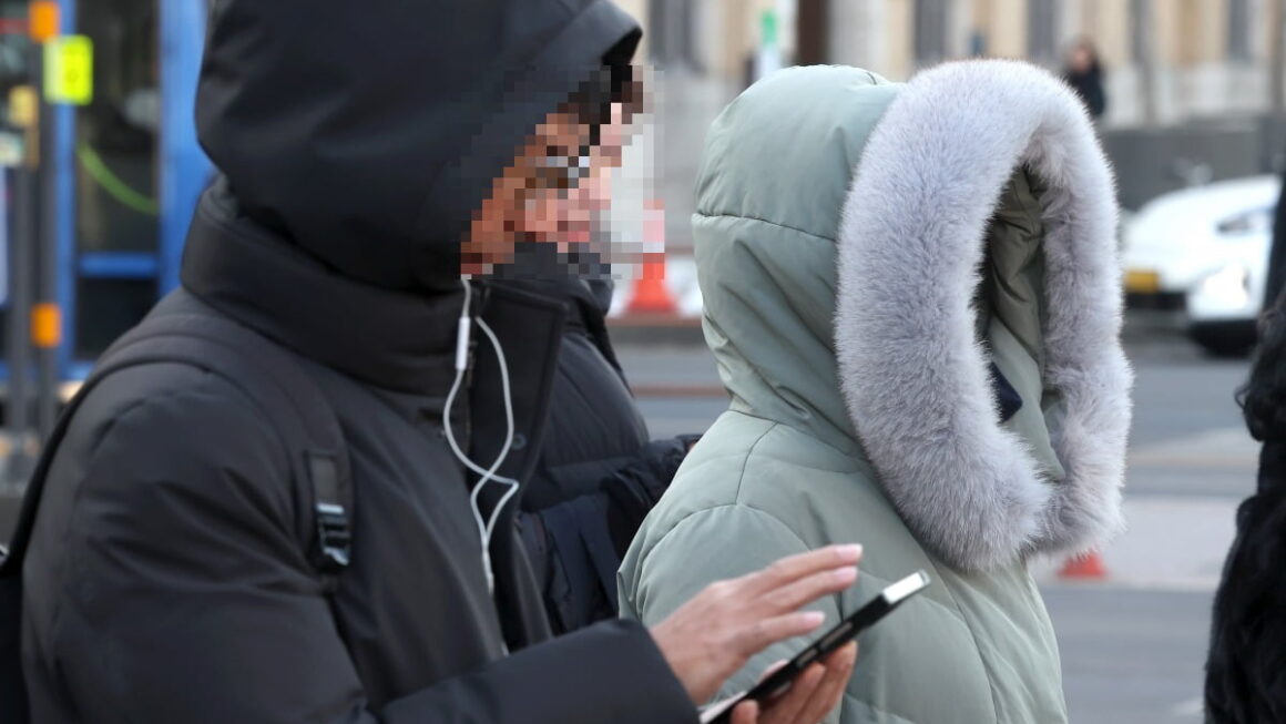 [뉴스] 내일도 매서운 강추위…아침 기온 -15∼-5도