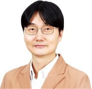 [뉴스] 韓, 페로브스카이트 양산의 벽 넘었다…中 추격 봉쇄
