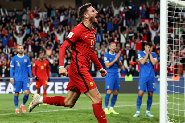 세슈코 결승골! 맨유, 에버턴 1-0 제압하며 6경기 무패 행진