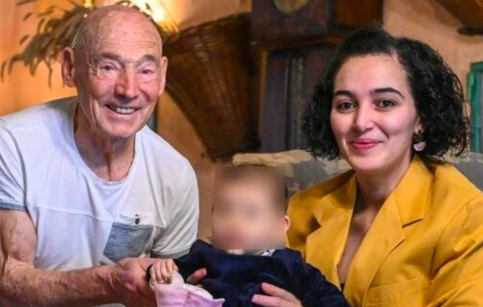 [뉴스] “여섯째와 62살 차이”…52살 연하 아내와 결혼 90대男, 득녀 ‘화제’