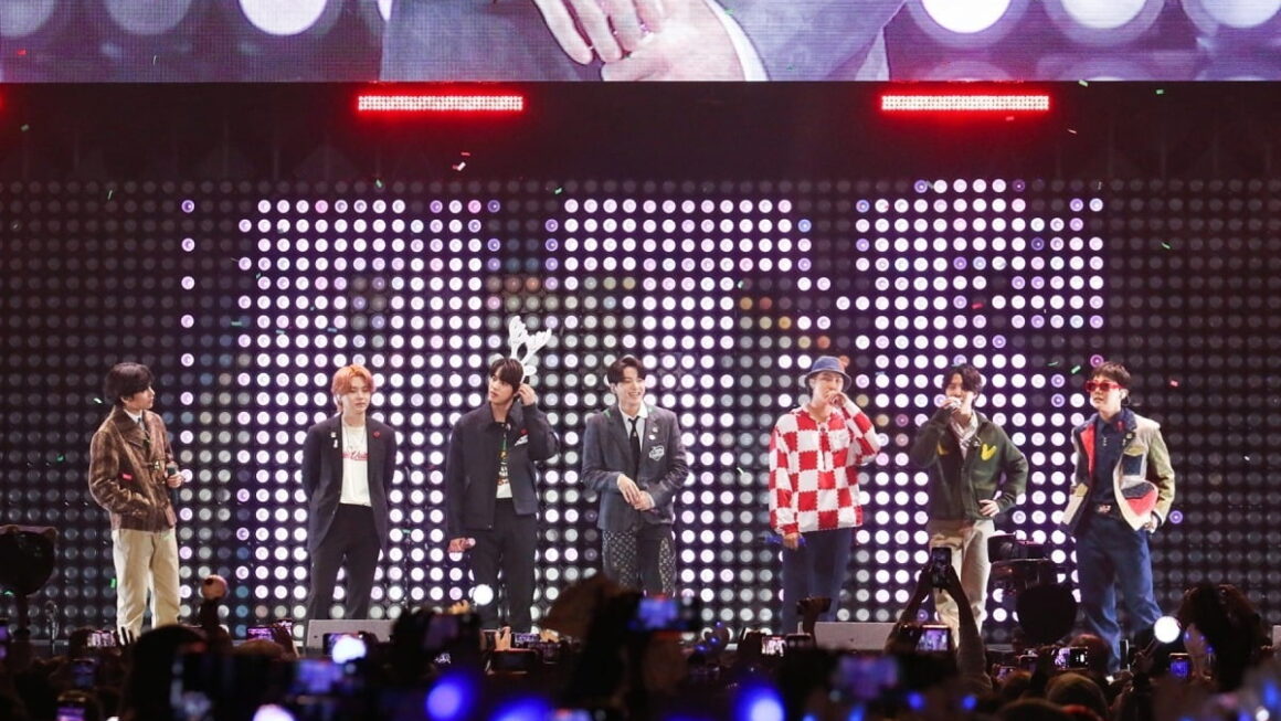 [뉴스] BTS 온다 하니 검색량 2375% 폭등…외국인 관광객 몰려오나