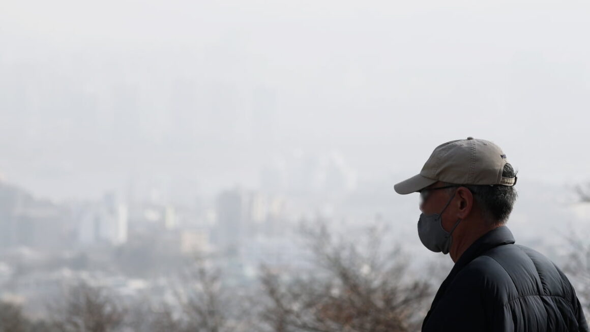 [뉴스] 월요일도 황사 영향 이어져…아침 최저 -7도 한파까지