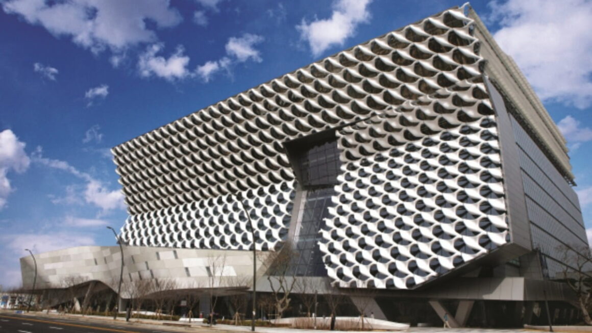 [뉴스] 코오롱, 지난해 영업익 638억 흑자 전환…수입차 사업 호조