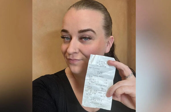 [뉴스] 재산이 무려 ‘12해2762경원’…세계 최고 부자, 알고 보니 카페 실수