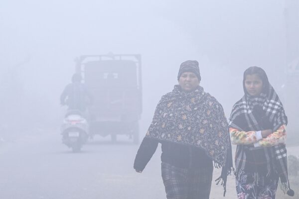 [뉴스] 대기오염으로 매해 170만명 사망…손 놓은 정부에 시민들 결국 들고 일어났다는데 [박민기의 월드버스]