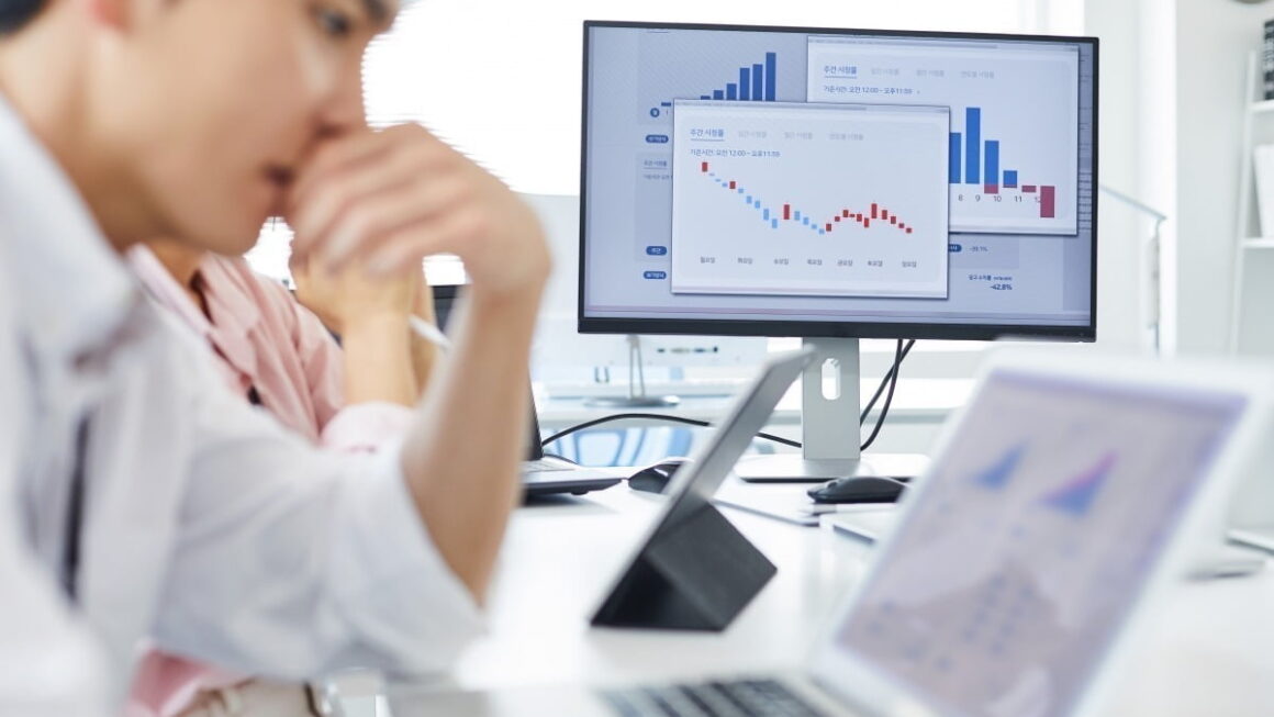 [뉴스] 최고 11% 수익률 이라더니…은행 믿었던 개미들 한숨