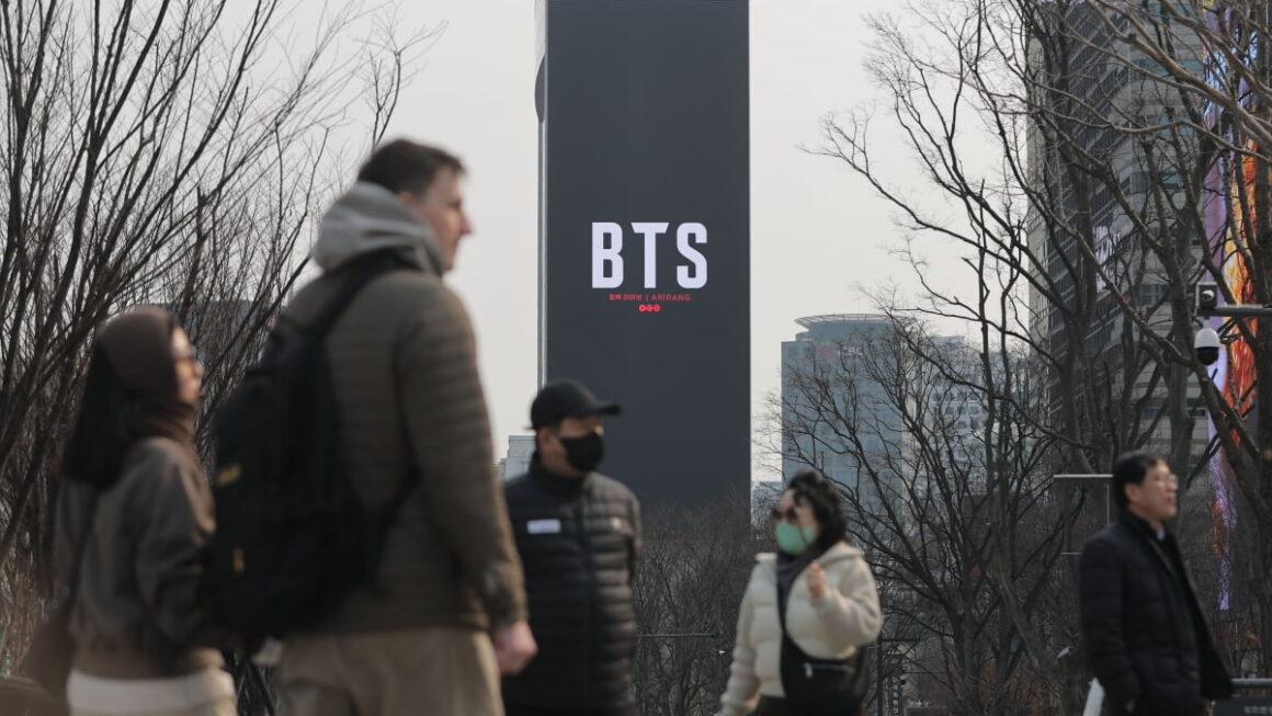 [뉴스] BTS 공연 앞두고 5성급 호텔도 방 없음…숙박 수요 강남·잠실로 확산
