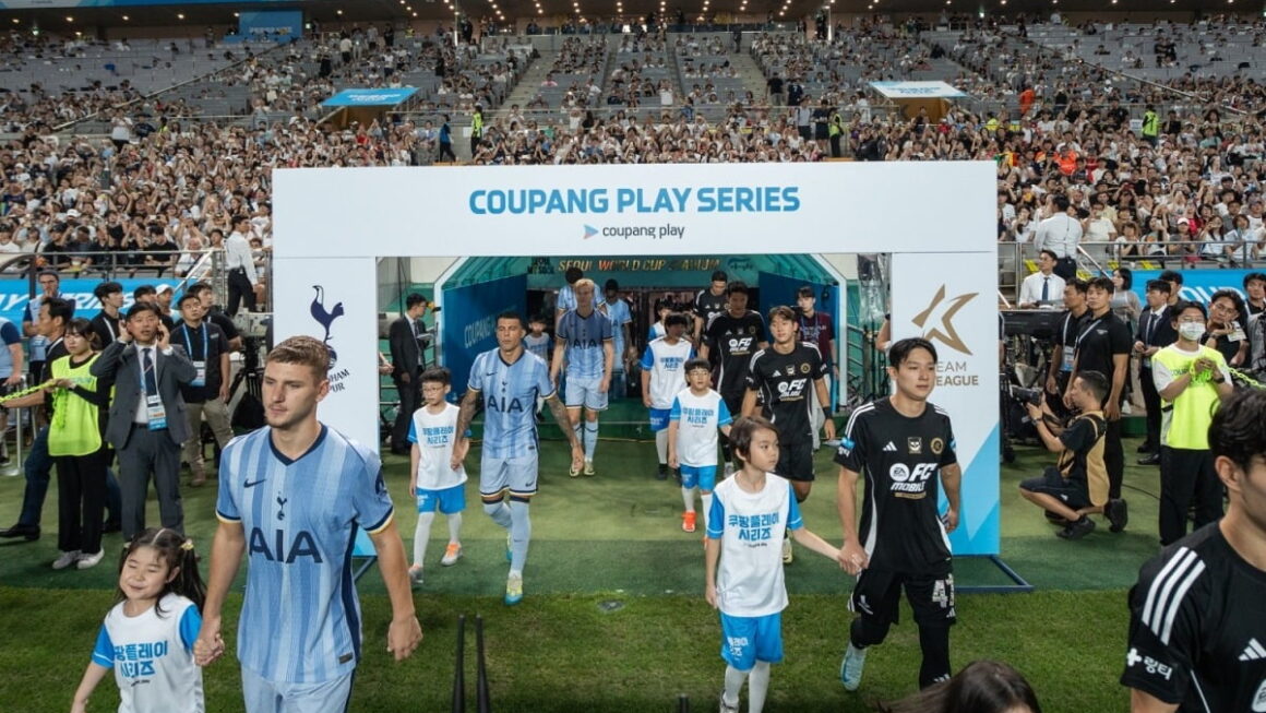 [뉴스] 스포츠가 살 길…프로 경기 중계로 몰려가는 토종 OTT들