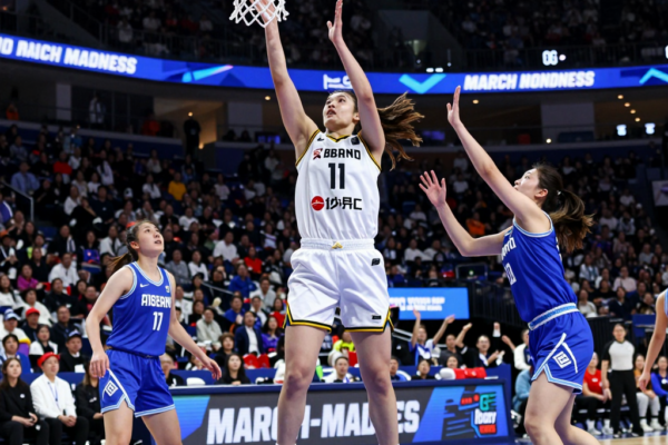 2026 여자 NCAA: Olivia Miles의 역사적 트리플더블과 March Madness 개막