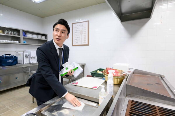 [뉴스] 식당·마트 통째로 옮겼다…세스코 시뮬레이션센터 가보니