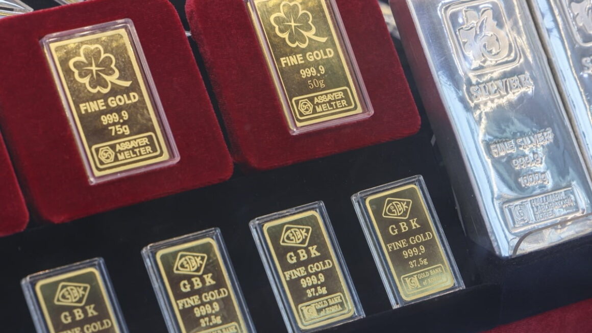 [뉴스] 이란 사태에 금값 급등…5%대 상승