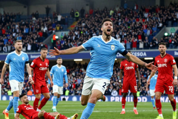 브라이턴, 부상 악재 리버풀 2-1 격파! 웰벡 멀티골 폭발