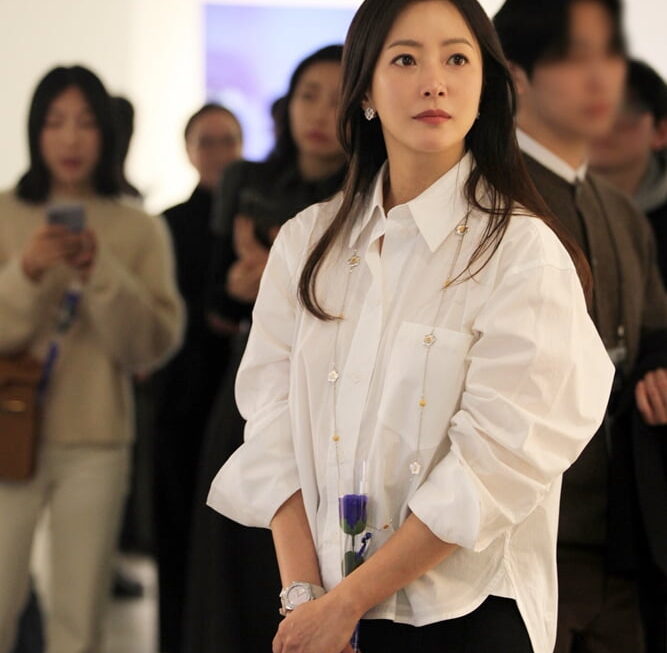 [뉴스] 콘텐츠 디렉터 된 배우 김희선, 현대미술 거장 전시 기획