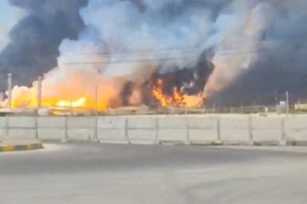 [뉴스] 이·이란 ‘공멸의 상호폭격’…가스전 폭발에 유가 110弗