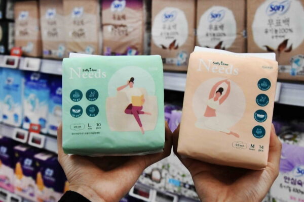 [뉴스] 개당 99원 초저가 국산 생리대…홈플러스도 동참