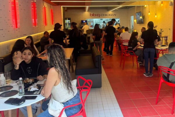[뉴스] BBQ, 콜롬비아에 남미 1호 매장 오픈…글로벌 영토 확장 박차