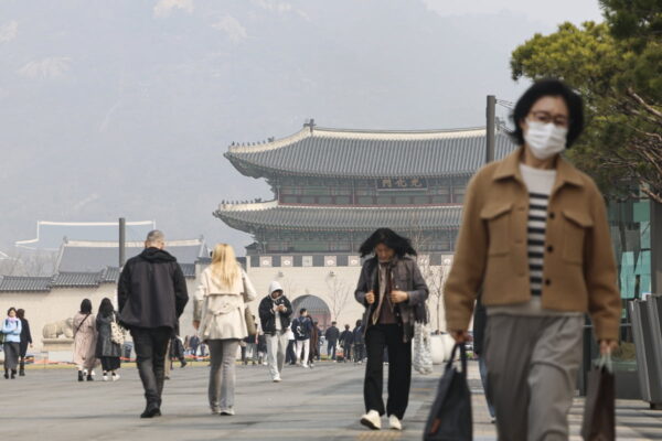 [뉴스] 화요일 낮 최고 28도…전국 흐리고 미세먼지 나쁨
