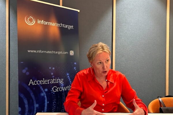 [뉴스] 세계 최고 5G 깔아놓고 돈은 못 벌 판…글로벌 전문가의 경고